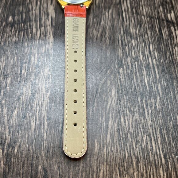 I Love Lucy Lucille Ball Watch Women 31mm Gold Tone Red Leather Band New Battery - Picture 9 of 11